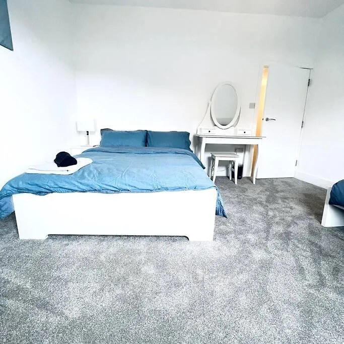 Prázdninový dům 2 Bedroom Modern House In Cambridge City Centre